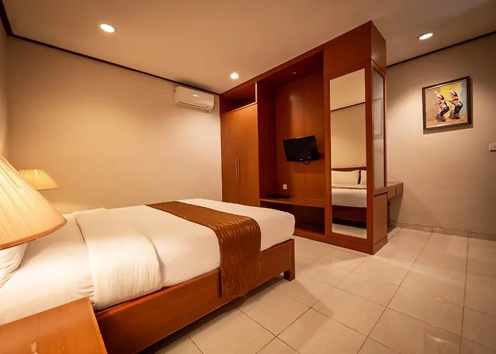 Yulia Beach Inn Kuta