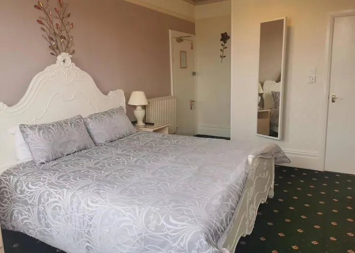 Athol Park Guest House
