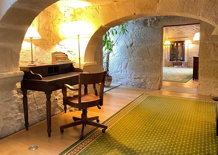 Hotel Pazo de Lestrove by Pousadas de Compostela Padrón
