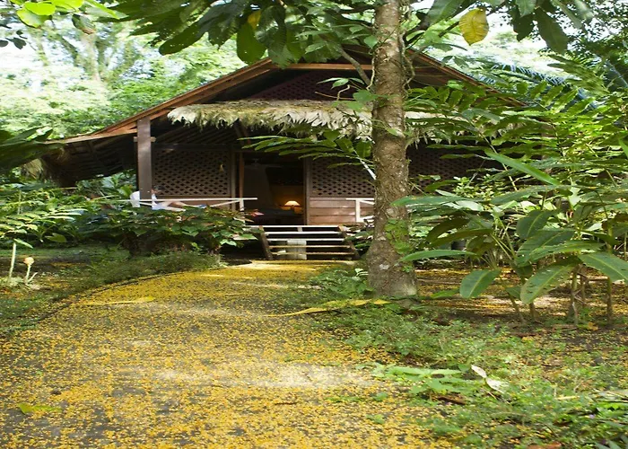 Azania Bungalows Cocles