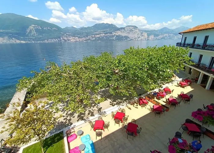 Hotel S.Maria Brenzone sul Garda