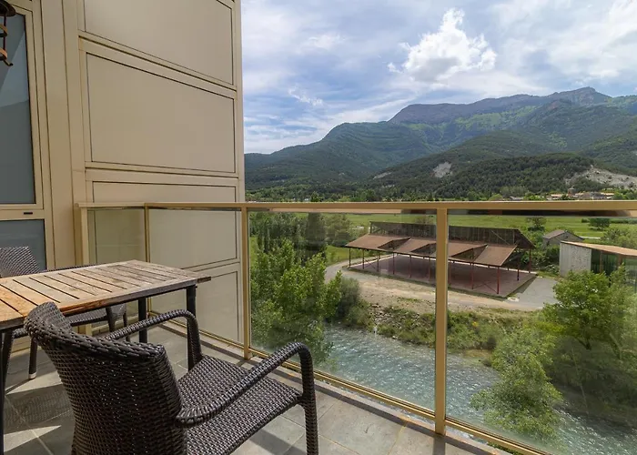 Hostal Rio Ara Bellosta By Vivere Stays Fiscal
