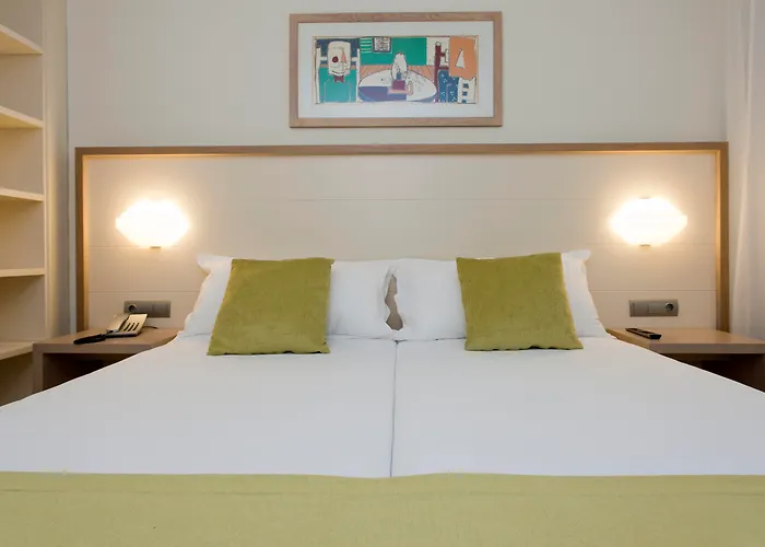 Insotel Cala Mandia Resort