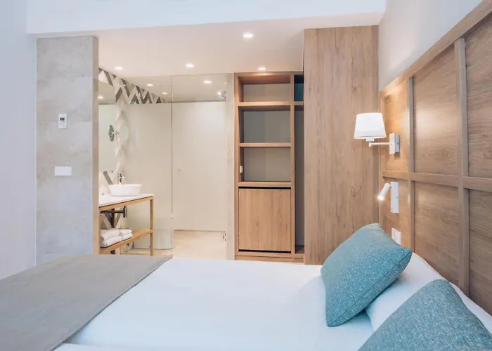Iberostar Waves Cala Domingos All Inclusive Cales de Mallorca