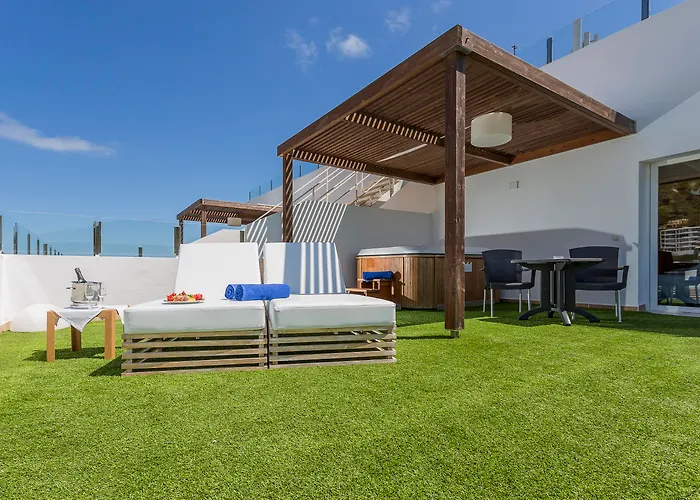 Palladium Hotel Cala Llonga - Adults Only