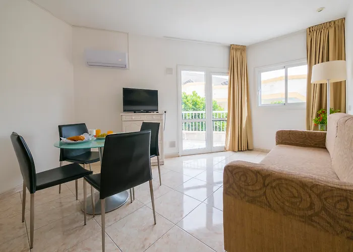 Checkin Bungalows Atlantida Los Cristianos 