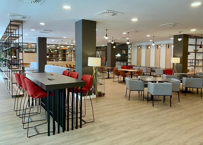 Hotel Ramada By Wyndham Valencia Almussafes