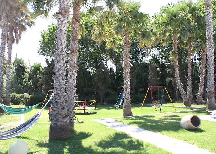 Andromeda Hotel Apartments Psalidi 