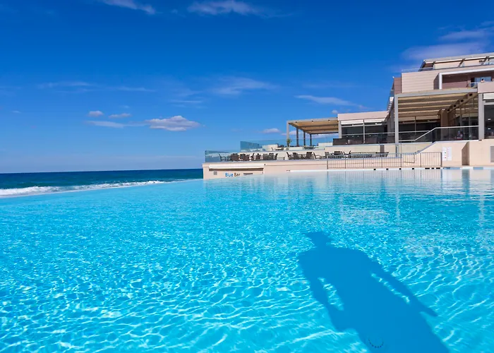 I Beach & Spa (Adults Only)