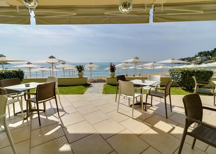 Tosca Beach Hotel PalaiónTsiflíkion