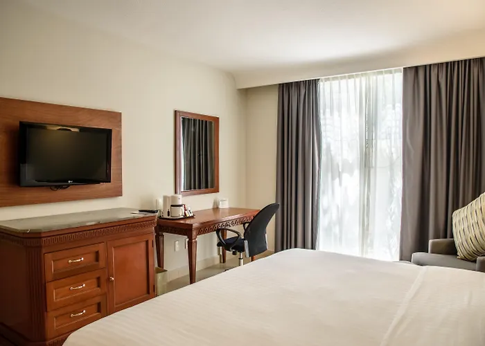 Holiday Inn By Ihg