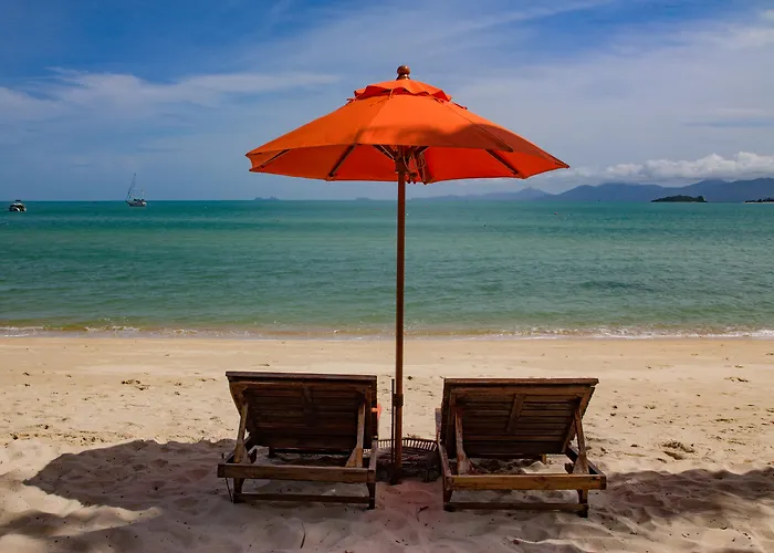 Secret Garden Beach Resort Bang Rak Beach 