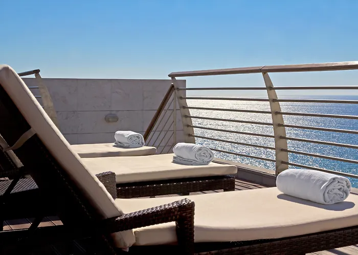 SANA Sesimbra Hotel