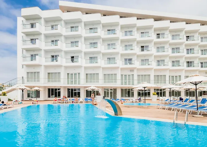 Mh Peniche Hotel