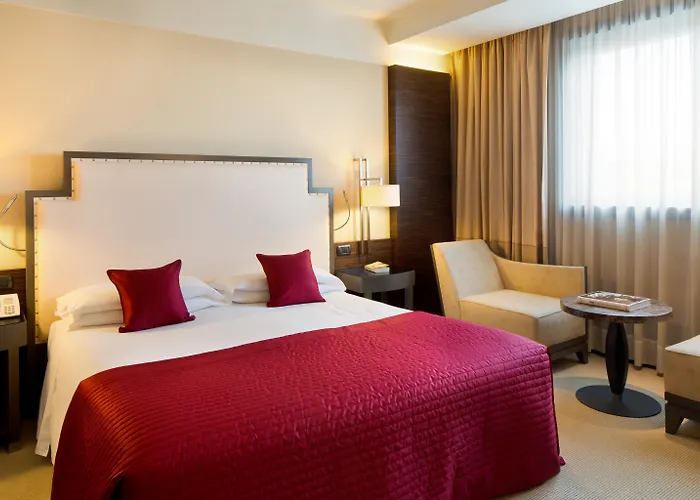 Starhotels Grand Milan