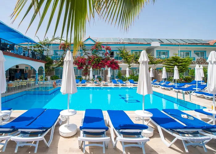 Sunberk Hotel Side