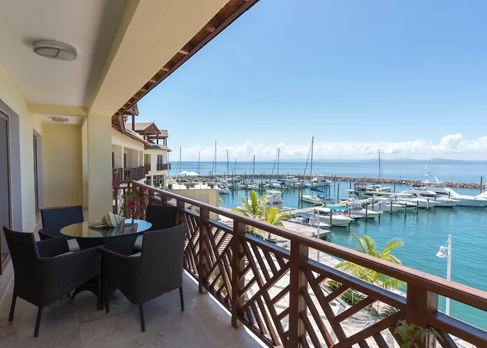 The Bannister Hotel & Yacht Club Samaná