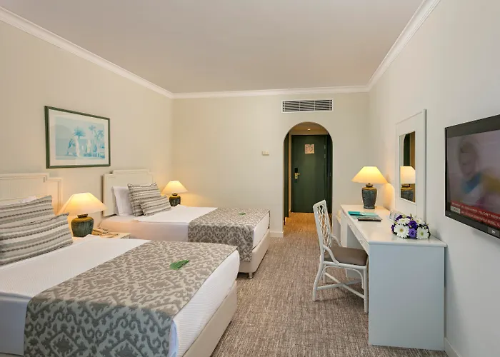 Mirage Park Resort-Ultra All Incl. Kemer