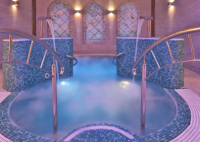 Retro Riverside Wellness Resort Karlovy Vary