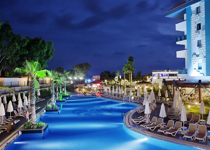 Sea Shell Resort & Spa Side