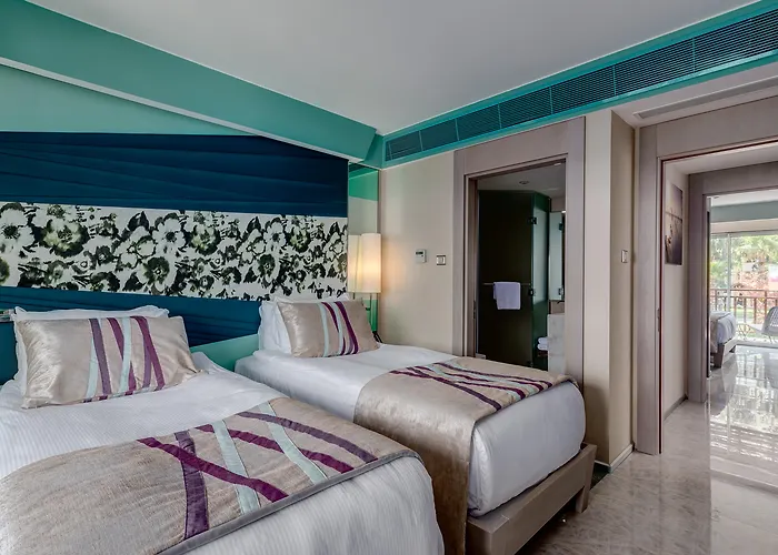 Hotel Rixos Premium Tekirova - The Land Of Legends Access