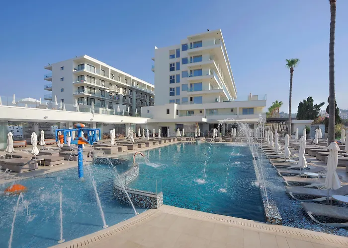 Nelia Beach Hotel & Spa Ayia Napa