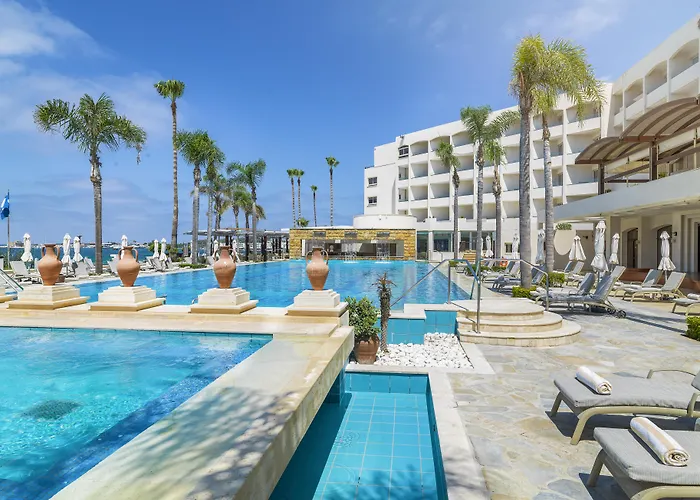 Alexander The Great Beach Hotel Paphos