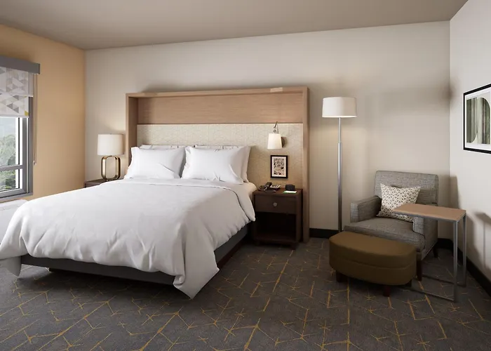 Holiday Inn -Orange Co Arpt By Ihg