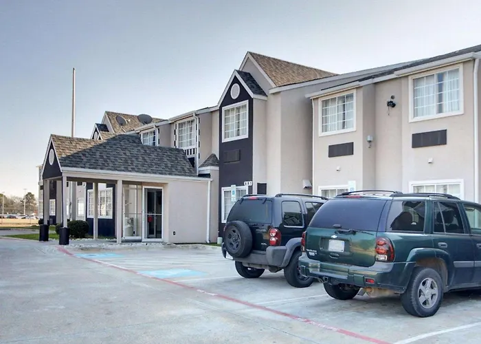 Rodeway Inn & Suites Lewisville I-35