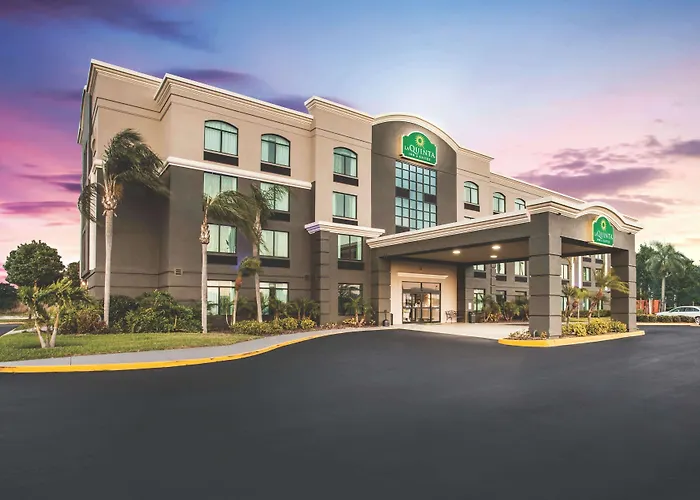 La Quinta By Wyndham Clearwater South