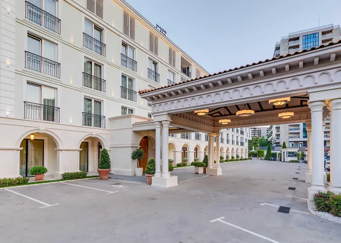 Crowne Plaza Budva By Ihg