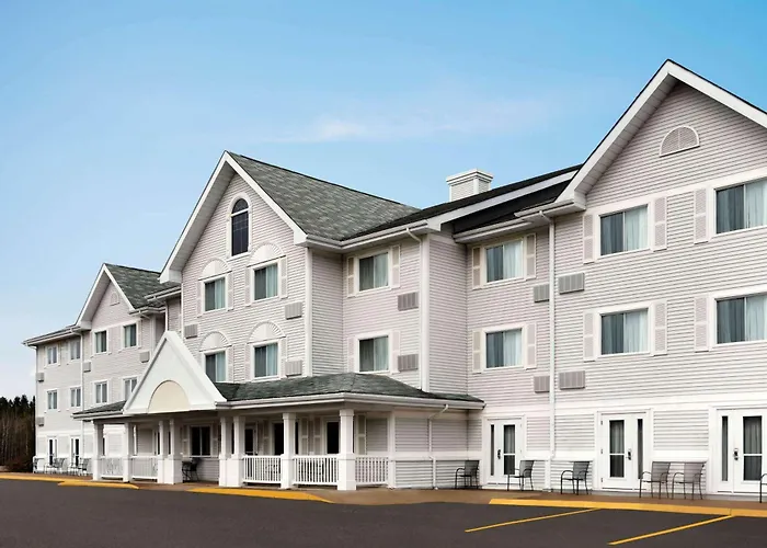 Travelodge Suites By Wyndham