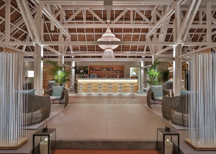 Bay Club At Anahita