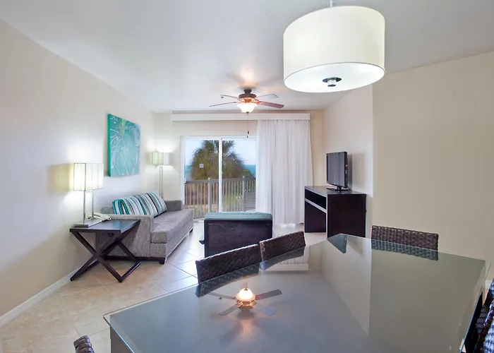 Holiday Inn Resort Grand Cayman By Ihg (Adults Only)