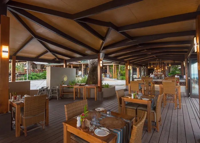 Coco de Mer Hotel&Black Parrot Suites Grand' Anse