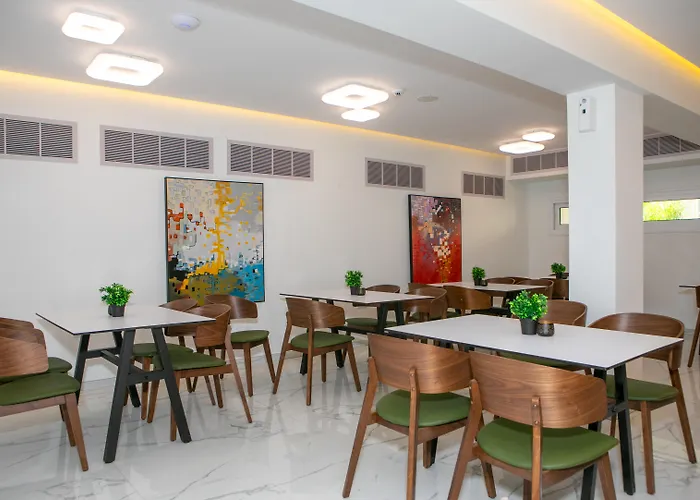 Best Western Plus Larco Hotel Lárnaca