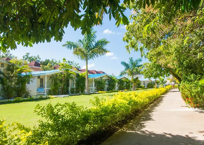 Travellers Beach Resort Negril