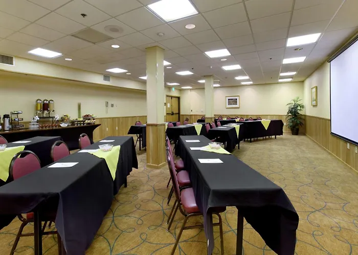 Doubletree By Hilton Durango Hotel