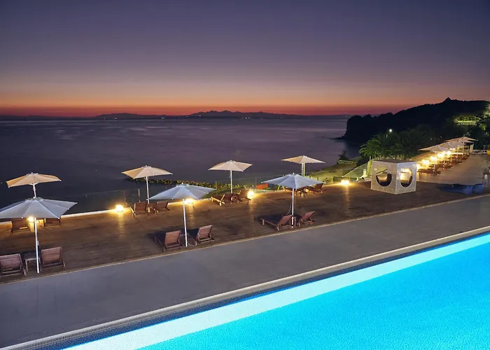 Cavo Orient Beach Hotel&Suites Drosia 