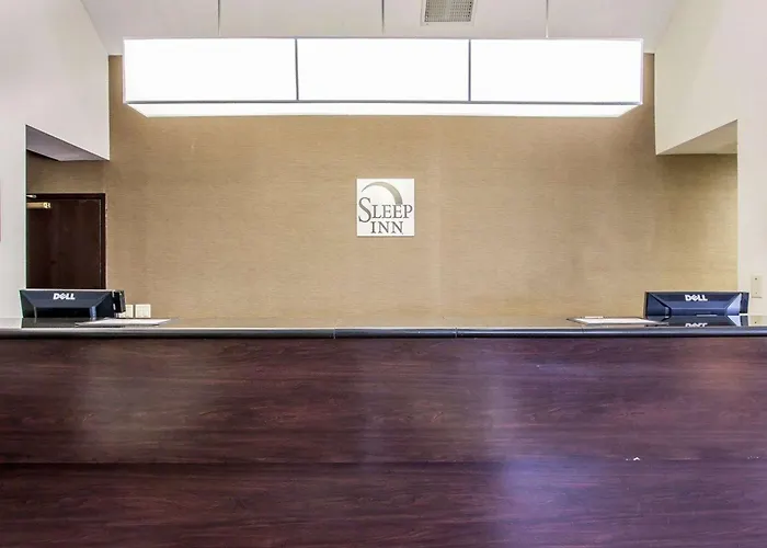 Sleep Inn & Suites Near I-90 And Ashtabula Austinburg