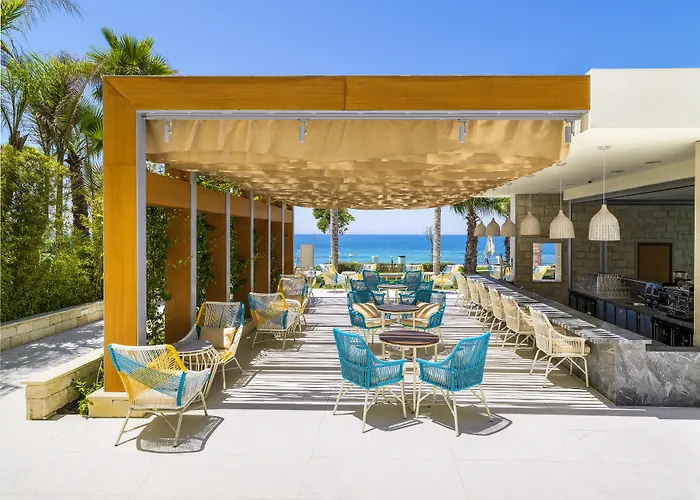 Amavi, Madefortwo Hotels - Paphos (Adults Only)