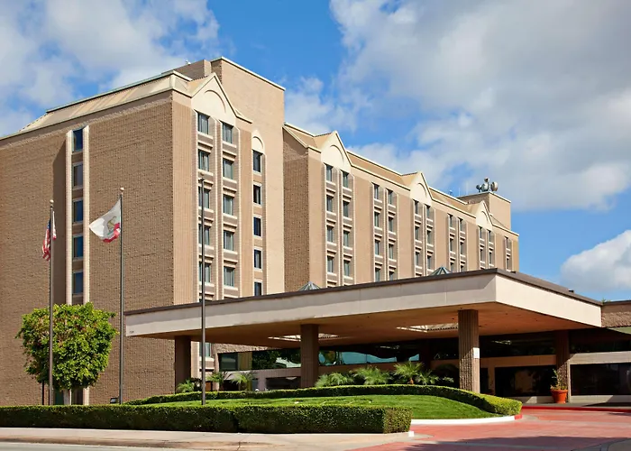 Doubletree By Hilton Whittier