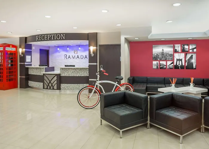 Hotel Ramada By Wyndham Miami Springs/Miami International Airport