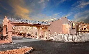 Super 8 By Wyndham Yucca Val/Joshua Tree Nat Pk Area