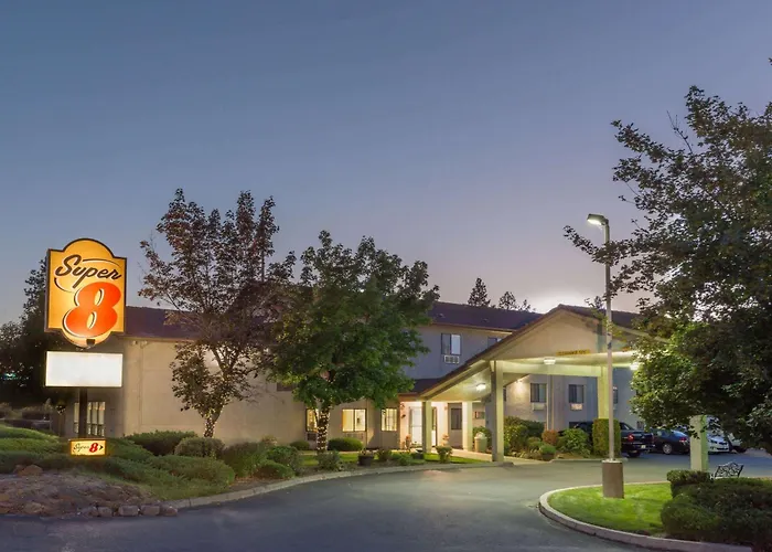 Super 8 By Wyndham Bend