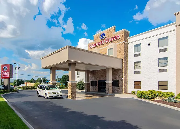 Comfort Suites Knoxville Airport