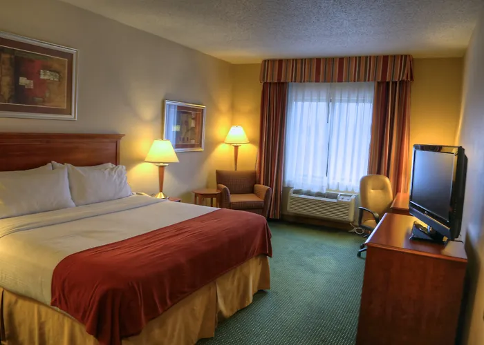 Holiday Inn Express Hotel And Suites Valparaiso By Ihg