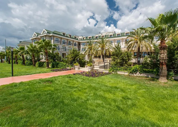 Lucida Beach Hotel Çamyuva
