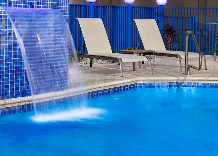 Holiday Inn Express & Suites Mission-Mcallen Area By Ihg