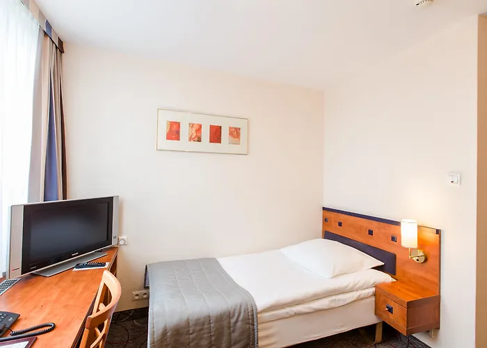 Qubus Hotel Glogow
